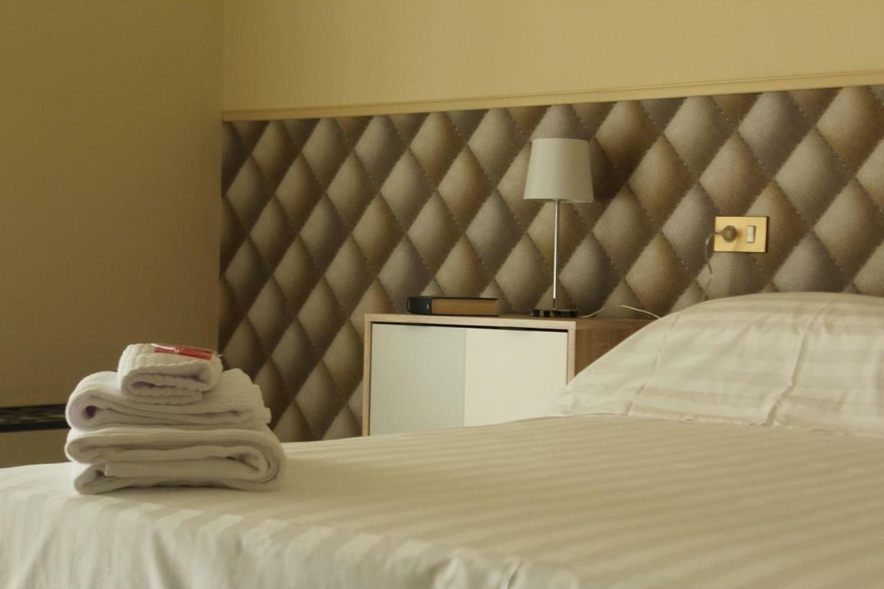 B&B Il Conventino 44 Falconara Marittima Ngoại thất bức ảnh